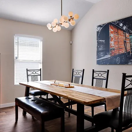 Speakeasy - A Birdy Vacation Rental San Antonio Exterior photo