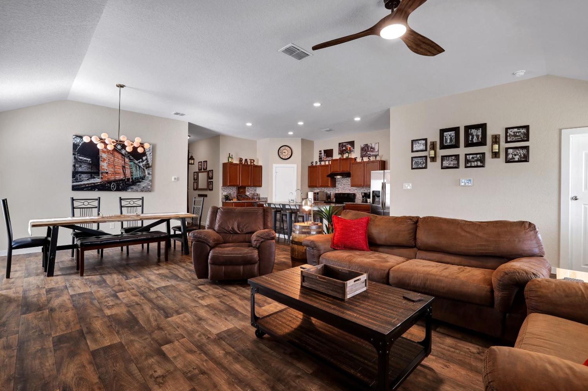 Holiday home Speakeasy - A Birdy Vacation San Antonio